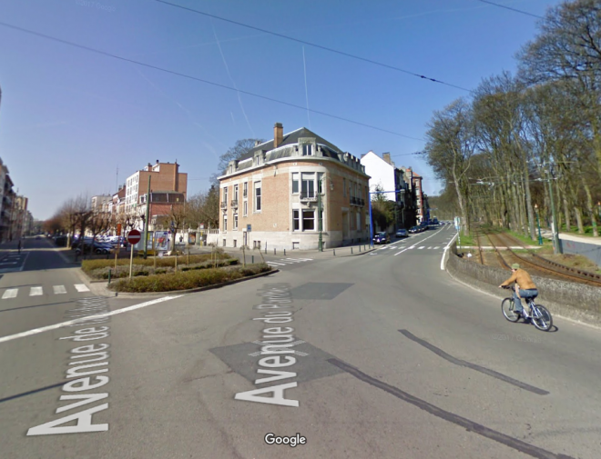 Koekelberg avenue de la Liberté et du Panthéon.PNG