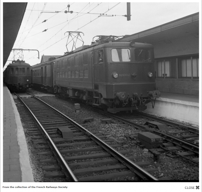 HLe 121.002_17.06.1950 @ Bruxelles-Nord vue 1 - Type 121 N° 121.002_Eric Russell via tassignon.be.PNG