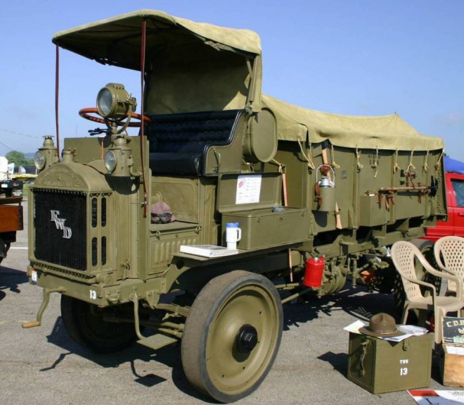 FWD truck WW1 c.jpg