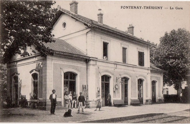 Gare Fontenay 800x800.jpg