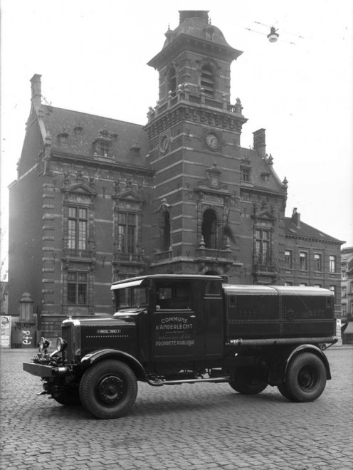 Bruxelles  - Camion Brossel de la propreté publique de la communne d'Anderlecht_Roland Coppens FB Vx Bxl.jpg