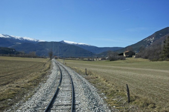 Chemin Fer Provence-222r.jpg