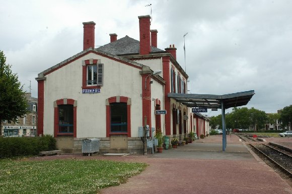 Gare Paimpol-003.JPG