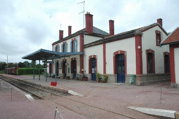 Gare Paimpol-005.JPG