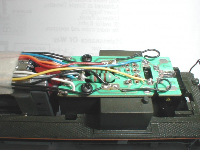 Roco 43575 BB 63000 avec Kuehn T125 03.jpg