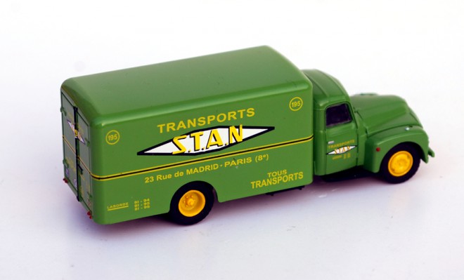 RT87-RO1007_55fourg-Stan-2w.jpg
