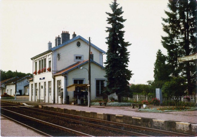 Gare de Port sur Saone.jpg