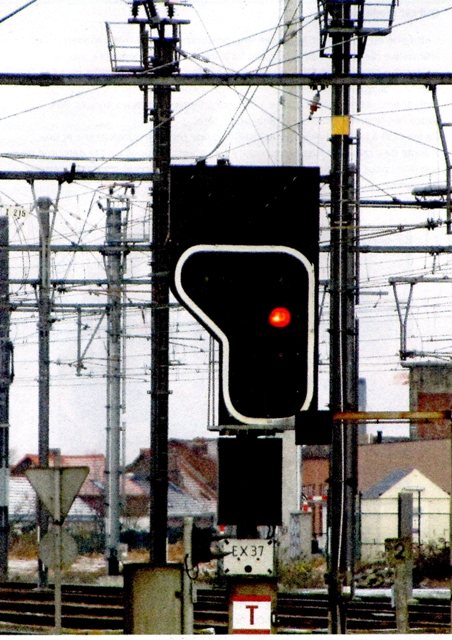 SNCB_signal & oeilleton.jpg