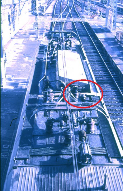 BB22278 avec panto 1,5Kv côté poste 1 BX 08 1985-1000.jpg