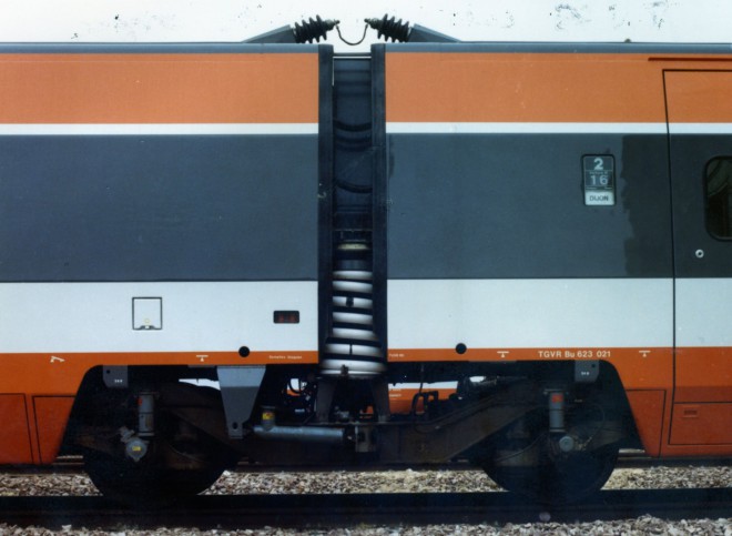 TGV PSE ressort 1bis.jpg
