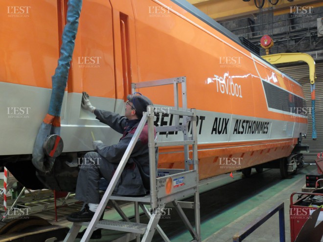 TGV 001 repeint (1).jpg
