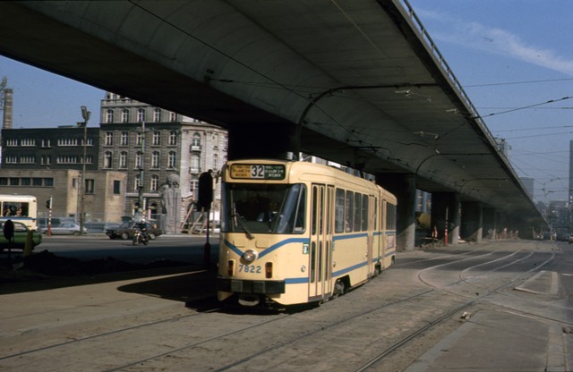 Viaduc-dessous.jpg
