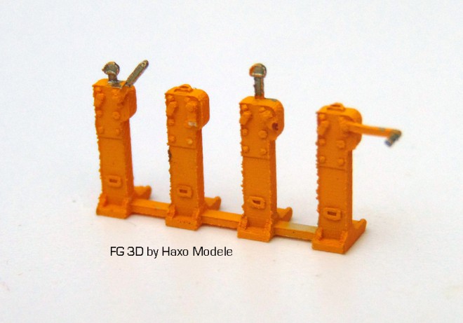 FG8020_crick-1w.jpg