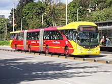220px-Bogota_TransMilenio_bus_biarticulado.jpg
