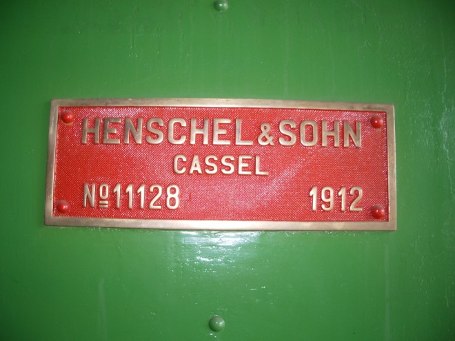 HENSCHEL plaque 11128.jpg