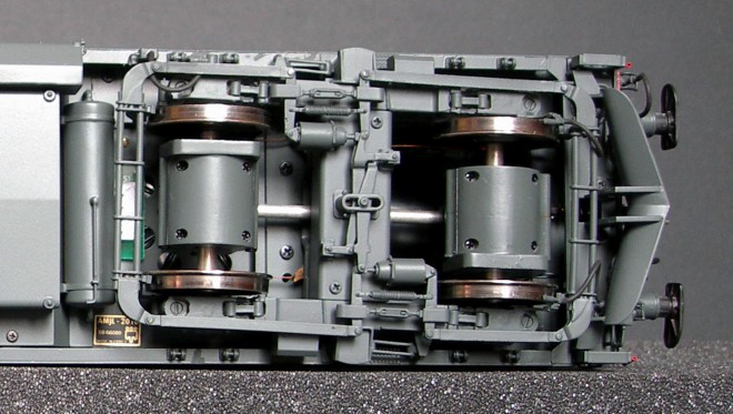 Dessous bogie Serie 1.jpg