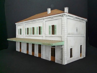 Gare_PLM_5_portes_gare_ho_gare_plm_seconde_classe_maquette_decoupe_laser_gare_5_portes_ho_Maquette_gare_ho_maquette_ho_maquette_ho_train_bois_modelisme_s.jpg