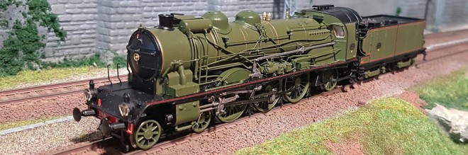 MB-048-04.jpg