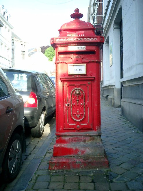 Bte aux lettres 2.JPG