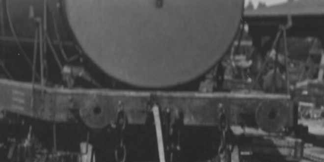 détail porte-lanterne.jpg