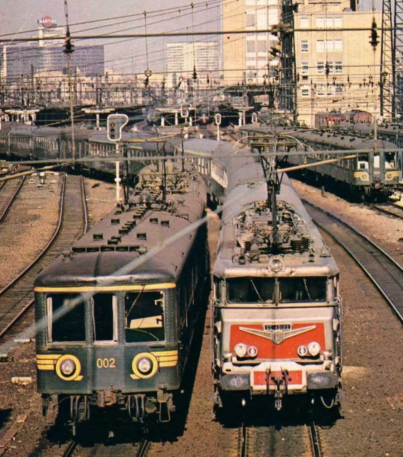 AM 002 & CC 40102_xx.xx.198x @ FBMZ_mangeur de rail TMM.jpg