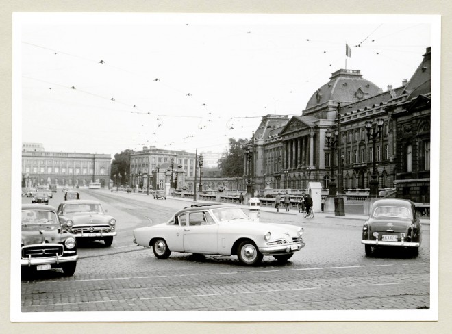 Place des palais.jpg