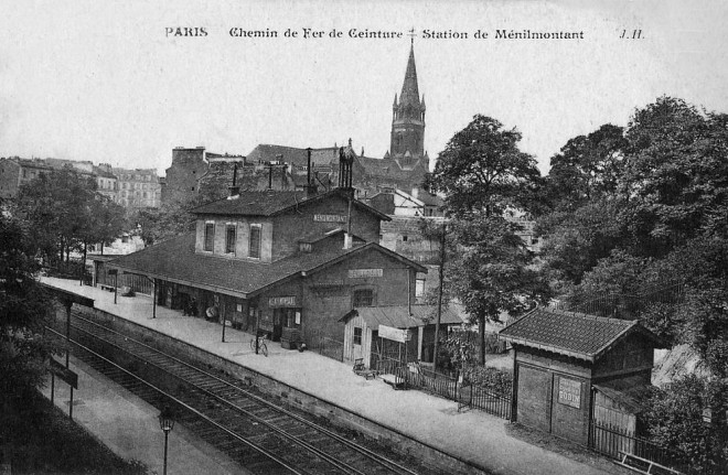 Gare-Ménilmontant-Église-Notre-Dame-de-la-Croix.jpeg