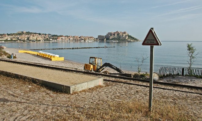 Train-Corse-2009-0072brw.jpg
