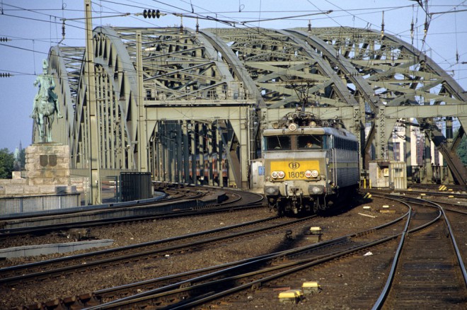 1805-1994.07.27-Köln_Hbf-Michel_HANSSENS.jpg