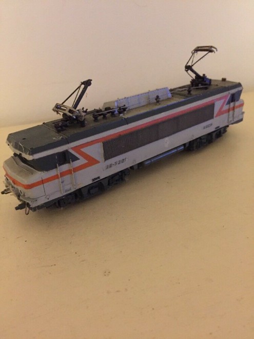 Locomotive-Electrique-SNCF-BB-7280-Roco-ref-_57.jpg