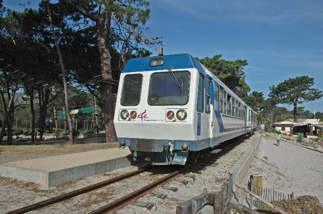Train-Corse-2009-0097brw.jpg