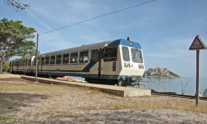 Train-Corse-2009-0099brw.jpg