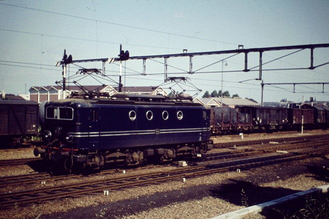 10627764904_7923c102cd_k.jpg