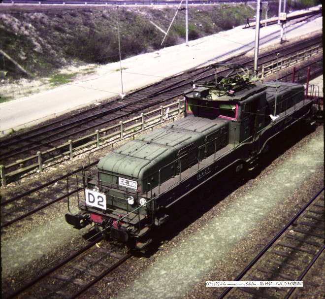 CC 1105 à la manoeuvre - Sibelin - 04-1980.jpg