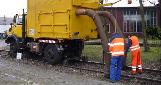 aspirateur rail 3.jpeg
