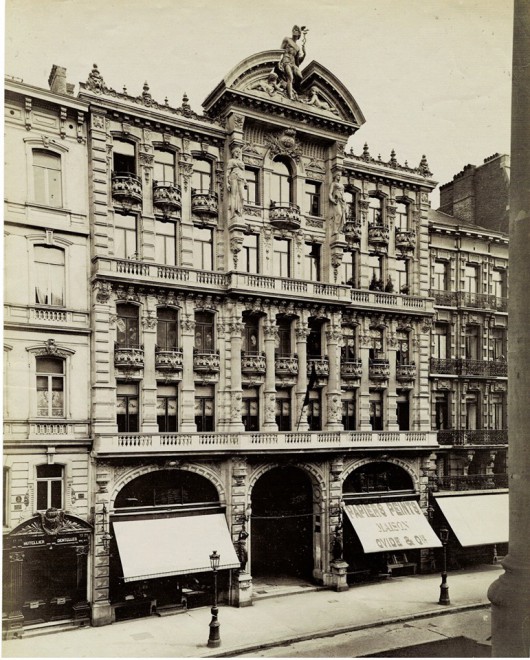 Bruxelles Bd Anspach - Maison Ovide.jpg