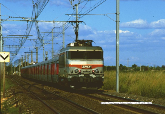 BB 7292 + IC Genève-Barcelone - Villeneuve Maguelone - 21.08.1988.jpg