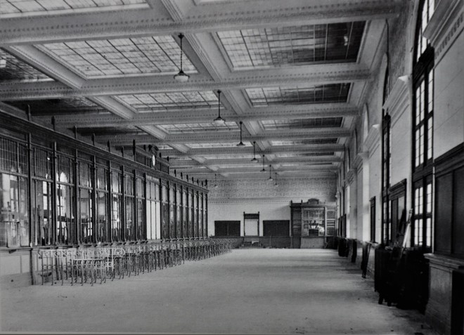 Bruxelles - Gare du Midi - ancienne salle des guichets.jpg