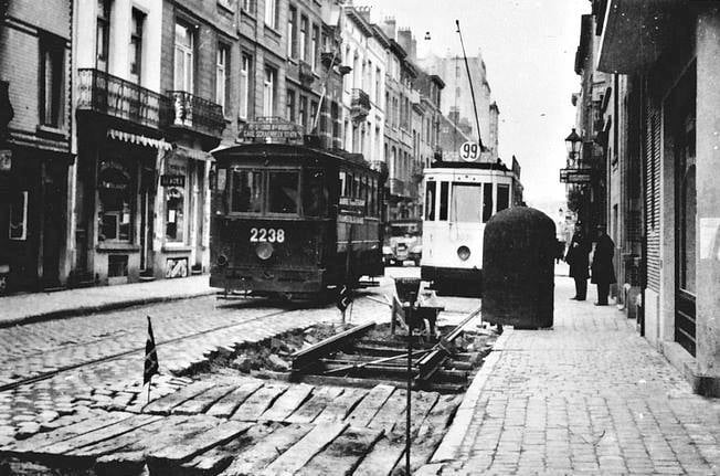 Bruxelles - Rue Gray, à hauteur de la Rue du Brochet.jpg