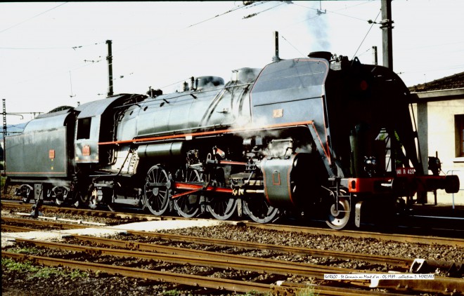 141R420 - St Germain au Mont d'or - 06.1989.jpg