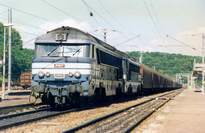 68085 1990.jpg