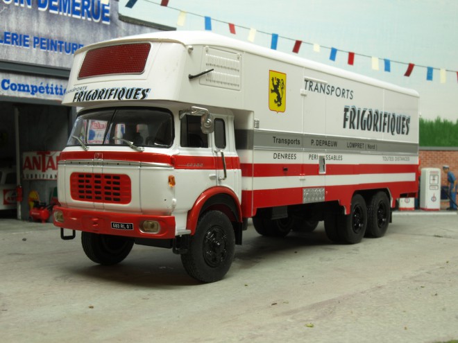 BERLIET GR200 DEPAEUW (1).JPG