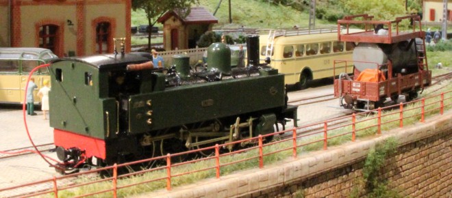 RB230 327 009.jpg