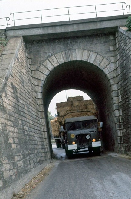 sécheresse de 1976 - camions_via Rail story-FB.jpg