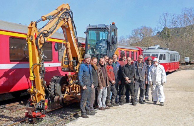 L'équipe du train du Mastrou_hebdo-ardèche 9419_photo JL Barzyk.jpg