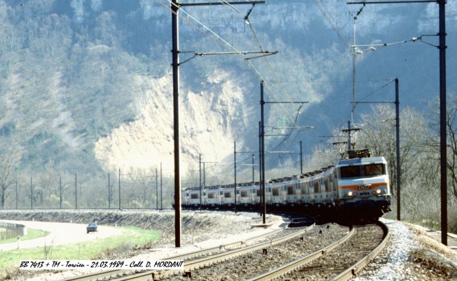 BB 7413 + TM - Torcieu - 21.03.1989.jpg