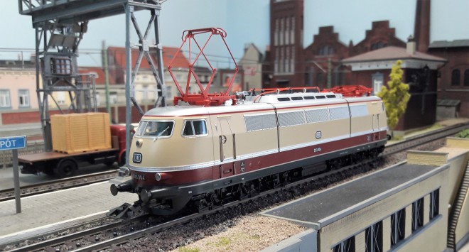 E03-004-Märklin-39573.jpg