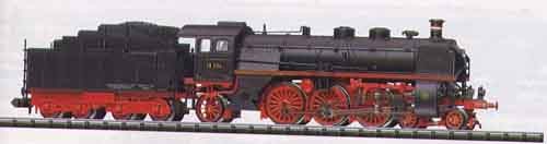 BR18 524 minitrix 12243.jpg
