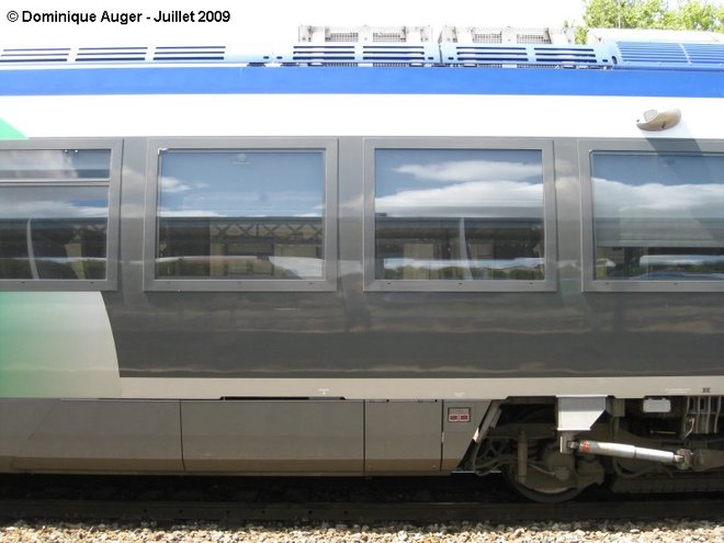Z 27528 30 juillet 2009 03 reduit.JPG
