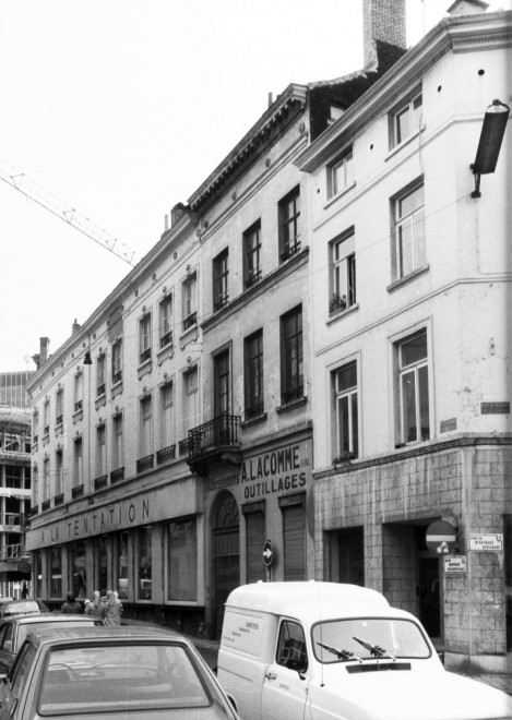 Bruxelles - La Tentation - rue du Béguinege_1970_bruciel.jpg
